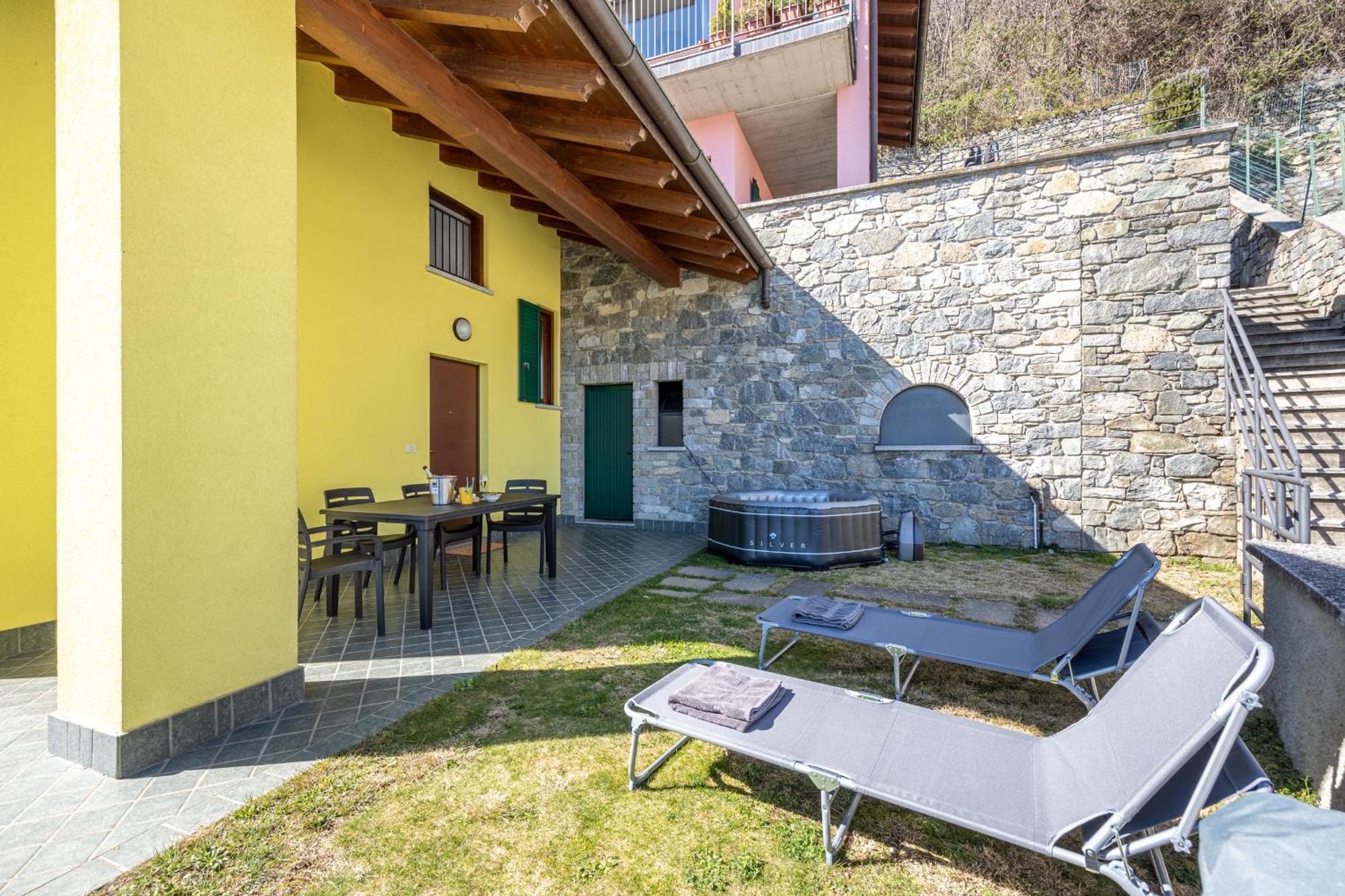 Lago Di Como - Luxury Panoramic Garden - Free Wifi Villa Gera Lario Kültér fotó